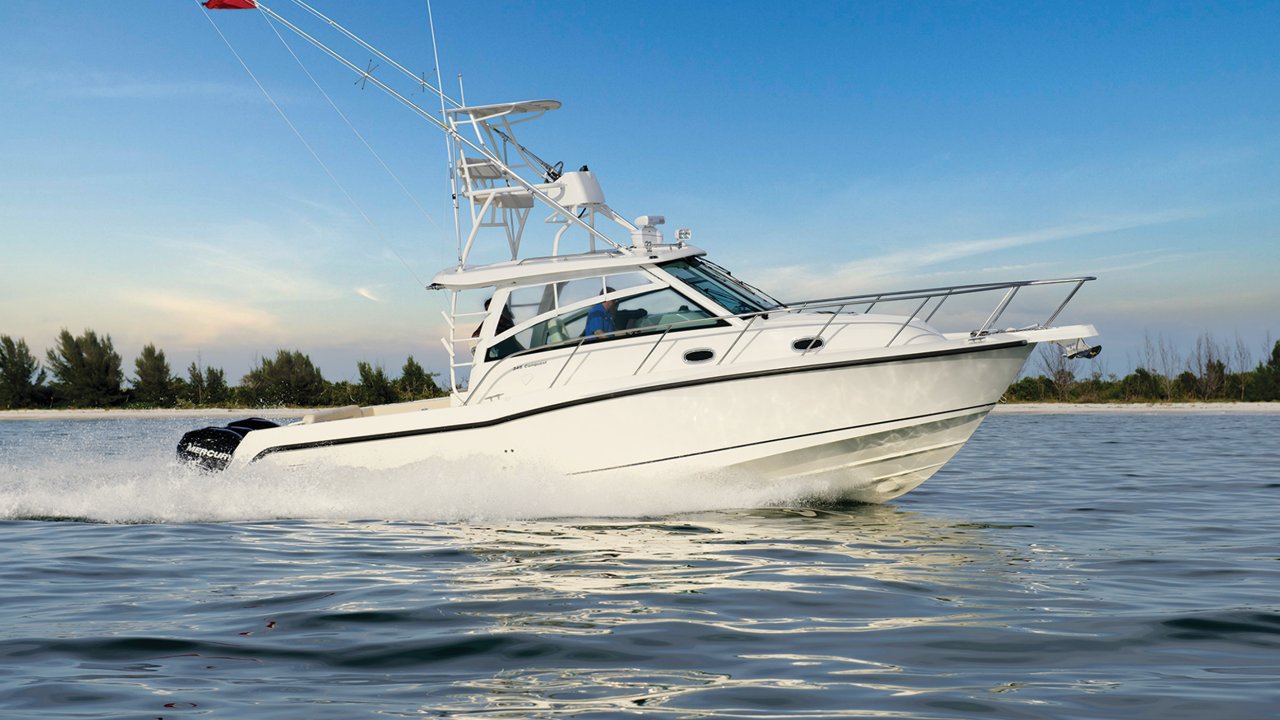 360 VR Virtual Tours of the Boston Whaler 345 Conquest